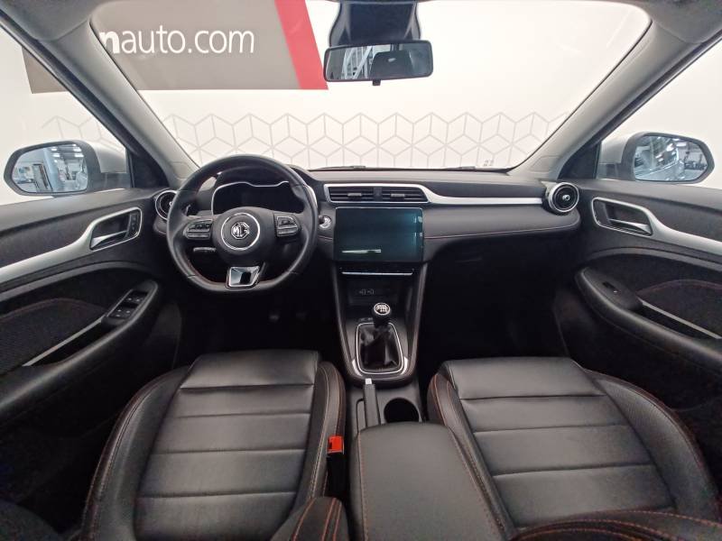 MG ZS - Photo 12