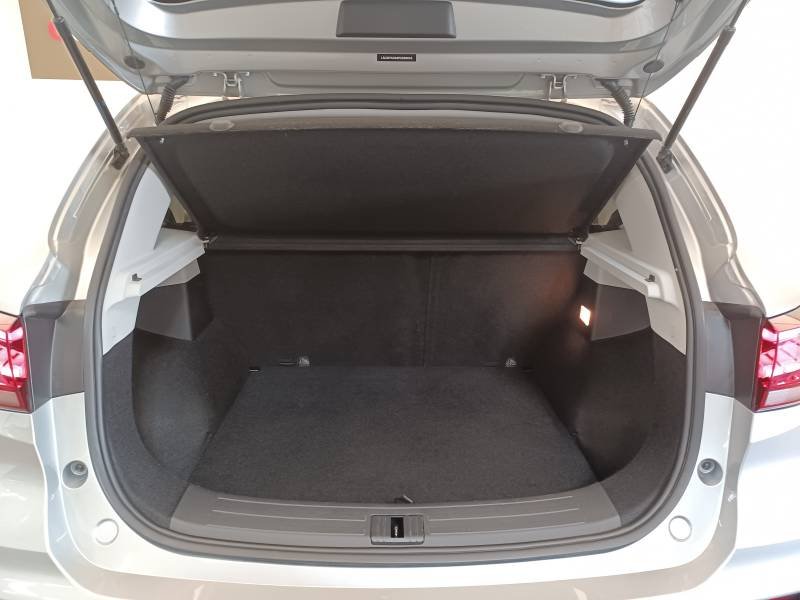 MG ZS - Photo 16