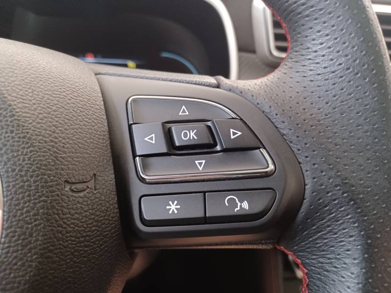 MG ZS - Photo 27