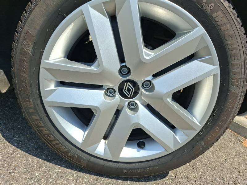 Renault Clio - Photo 14