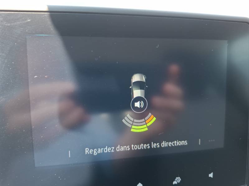 Renault Clio - Photo 17