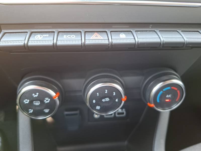 Renault Clio - Photo 27