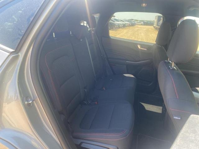 Ford Kuga - Photo 12