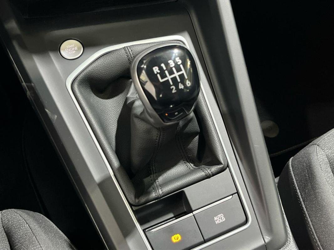 Volkswagen Golf - Photo 11