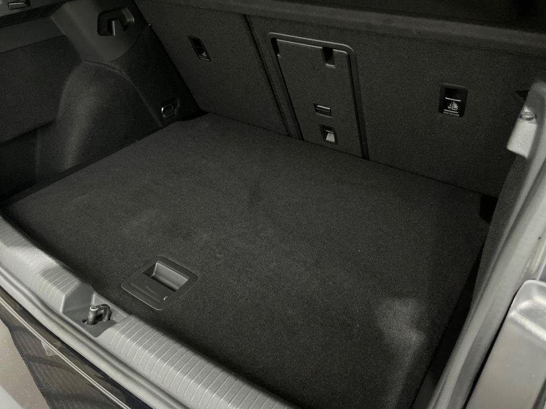 Volkswagen Golf - Photo 32