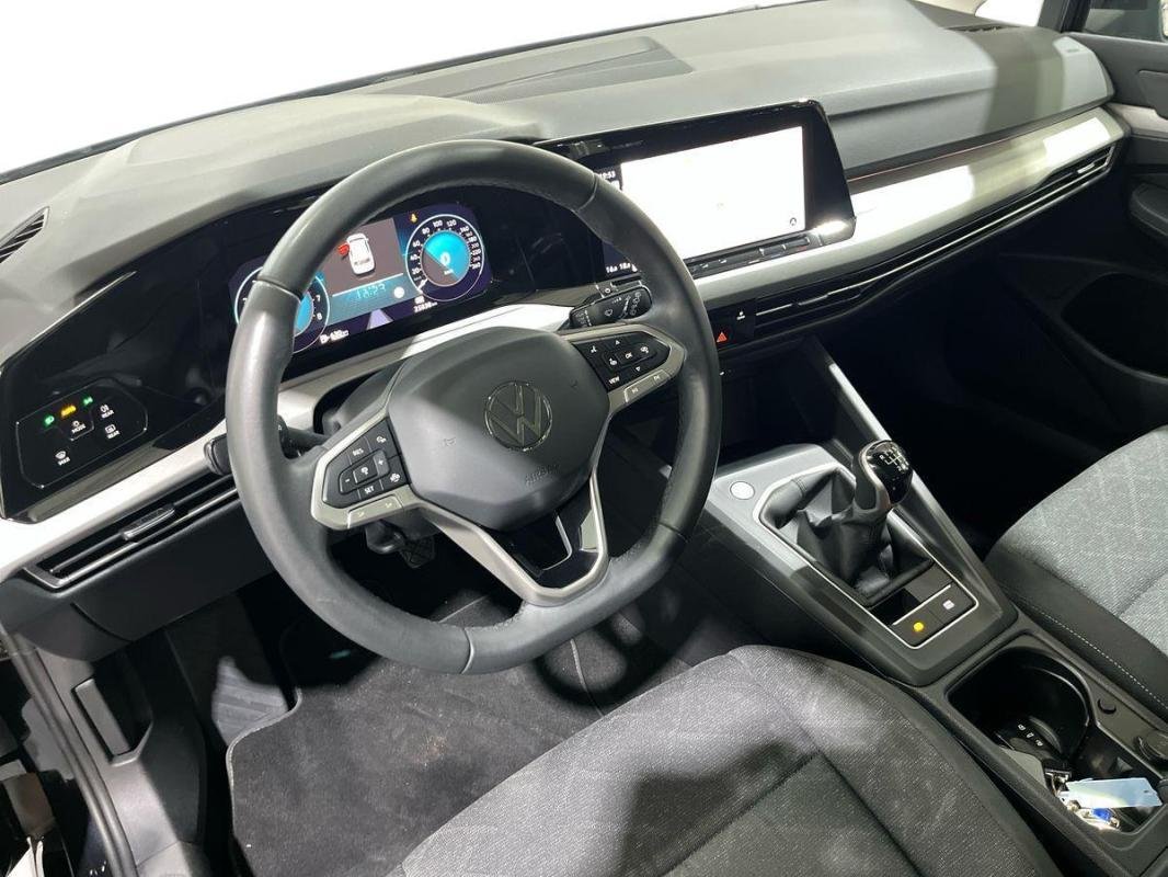 Volkswagen Golf - Photo 9