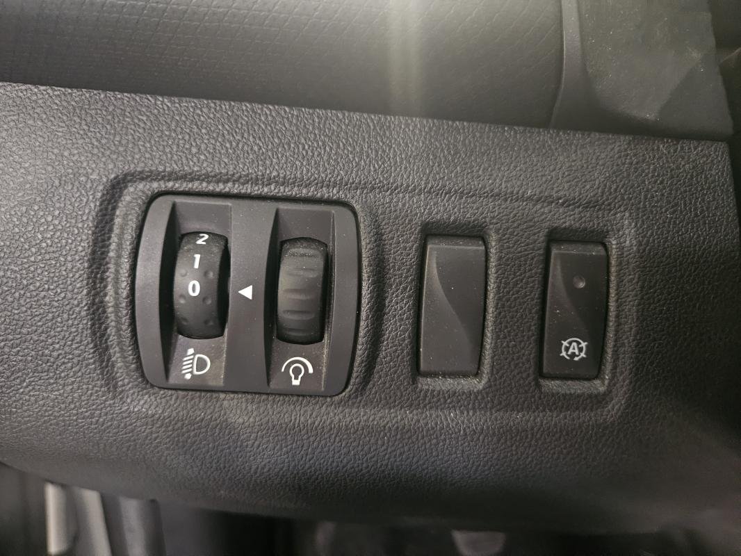Renault Clio - Photo 28