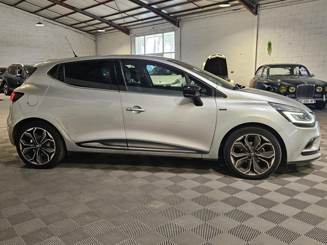 Renault Clio - Photo 4