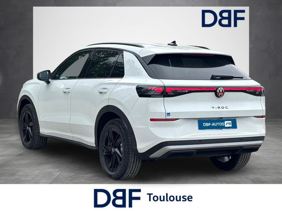 Volkswagen T-Roc - Photo 3