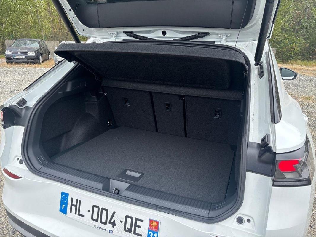 Volkswagen T-Roc - Photo 32