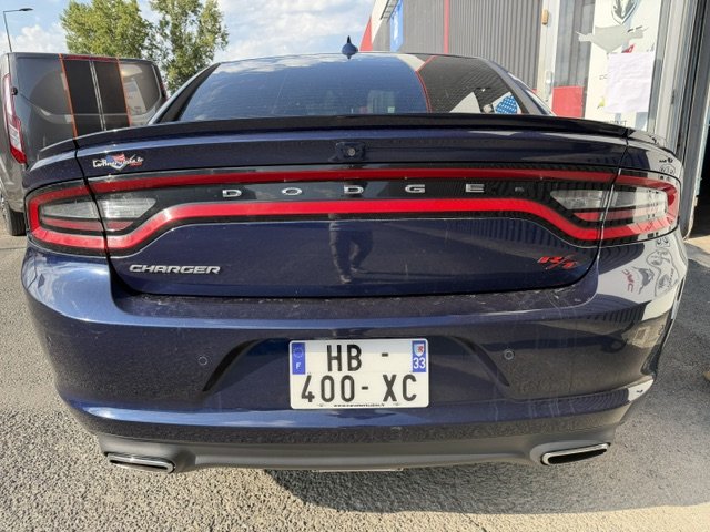 Dodge Charger - Photo 11