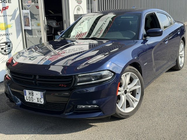 Dodge Charger - Photo 2