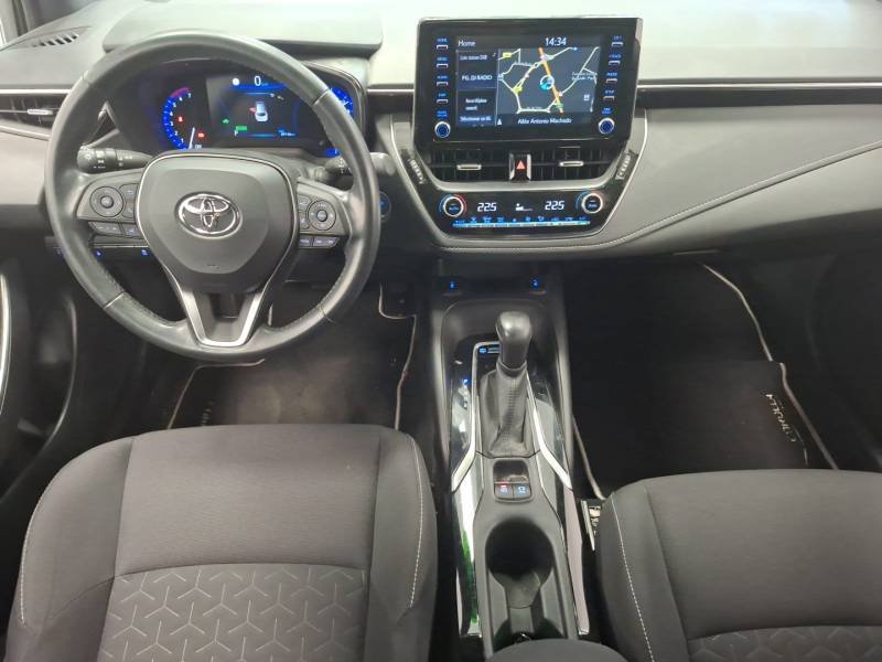 Toyota Corolla - Photo 11