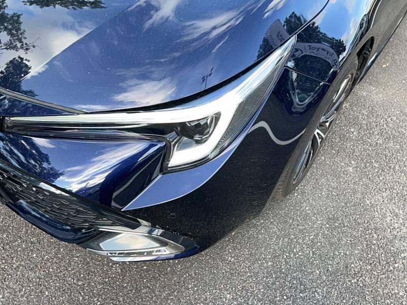 Toyota Corolla - Photo 24