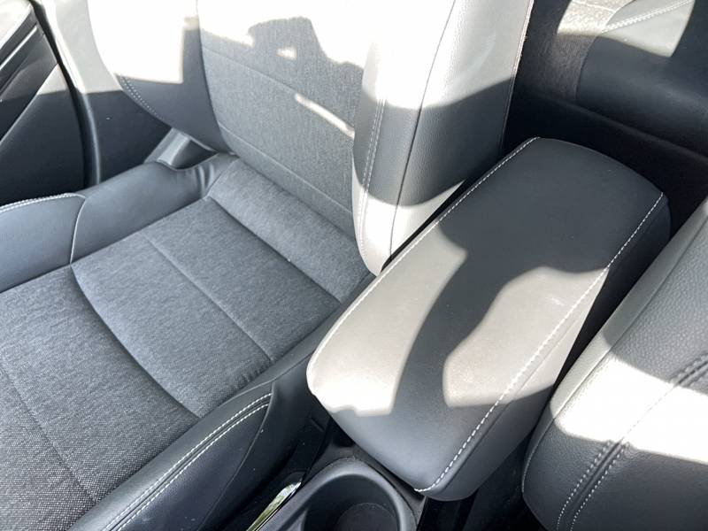 Toyota Corolla - Photo 40