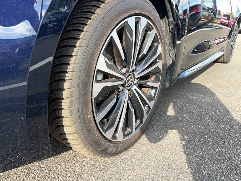 Toyota Corolla - Photo 9
