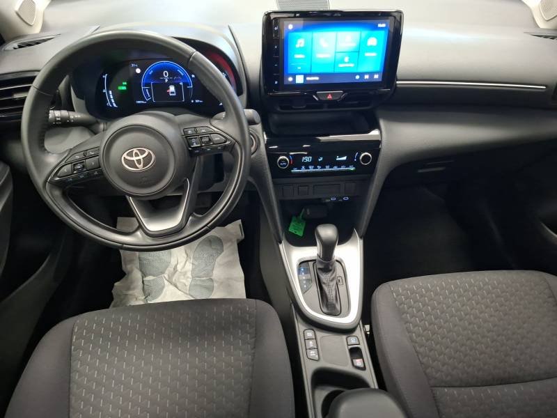 Toyota Yaris - Photo 11