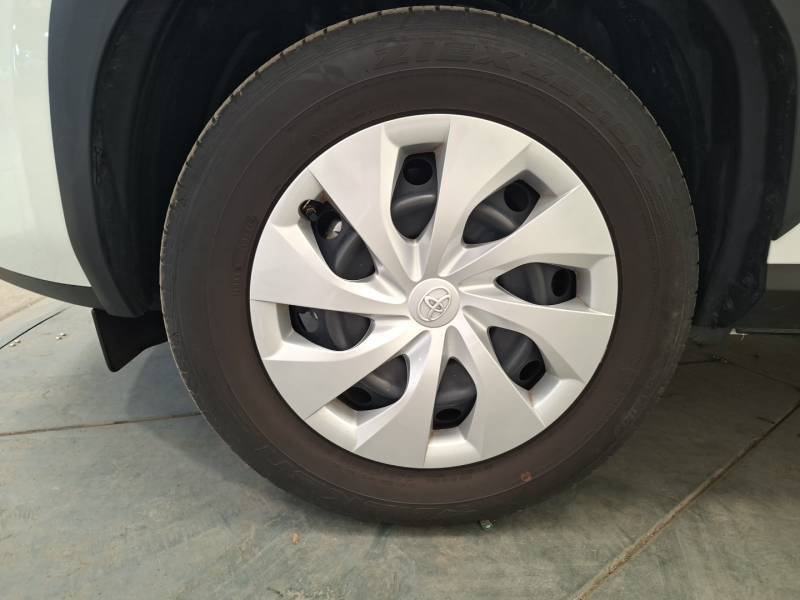 Toyota Yaris - Photo 9