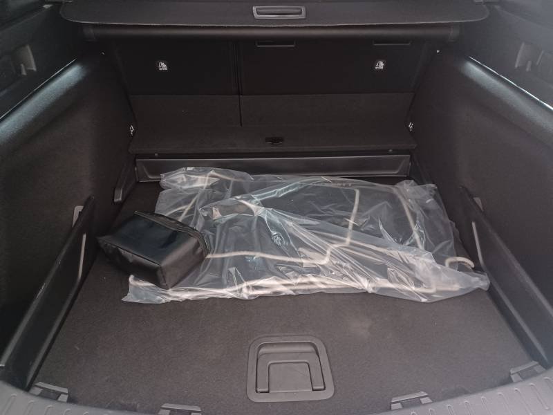 Toyota Corolla - Photo 24
