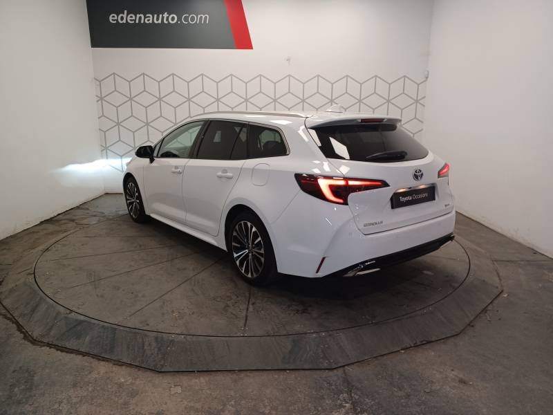 Toyota Corolla - Photo 3