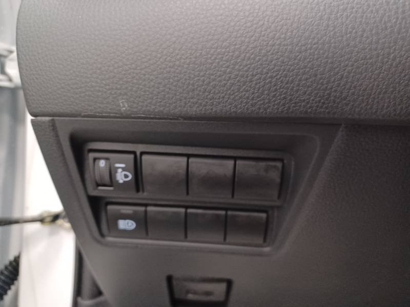 Toyota Yaris - Photo 11