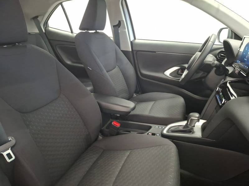 Toyota Yaris - Photo 12
