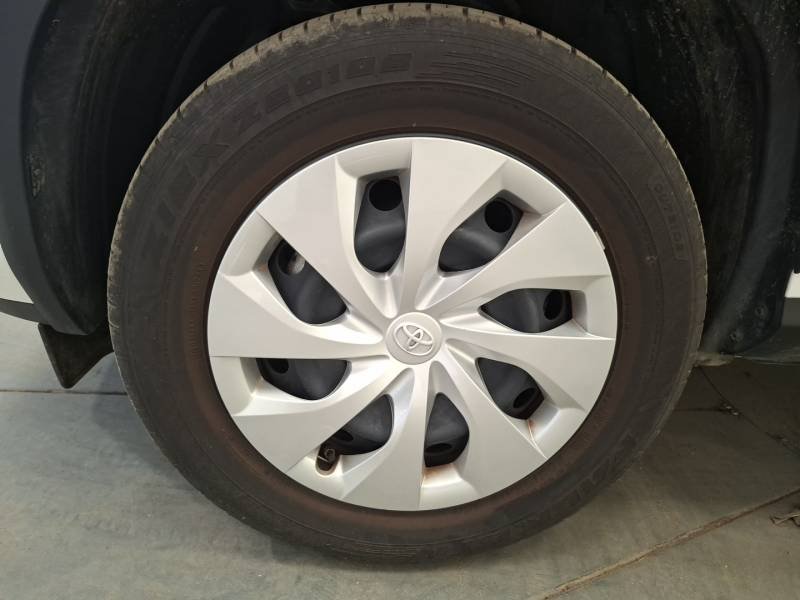 Toyota Yaris - Photo 9