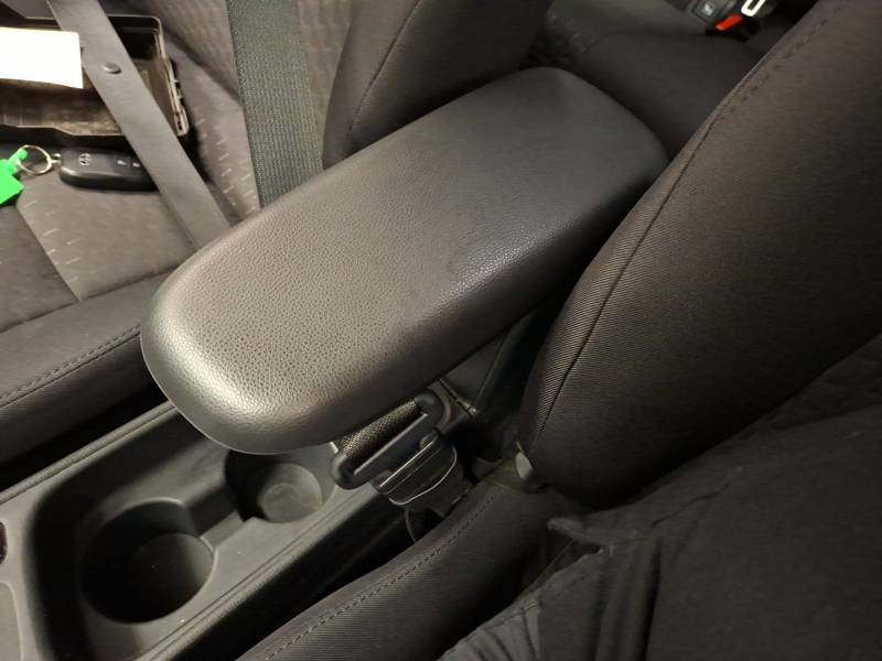 Toyota Yaris - Photo 24