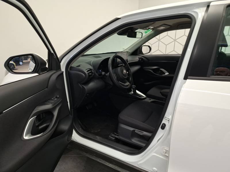 Toyota Yaris - Photo 10