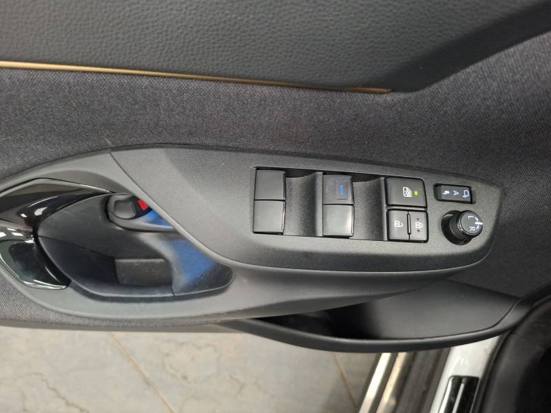 Toyota Yaris - Photo 17
