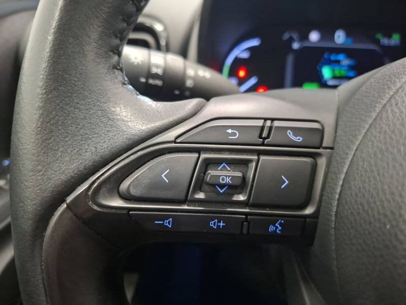 Toyota Yaris - Photo 24