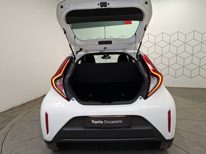 Toyota aygo x - Photo 18
