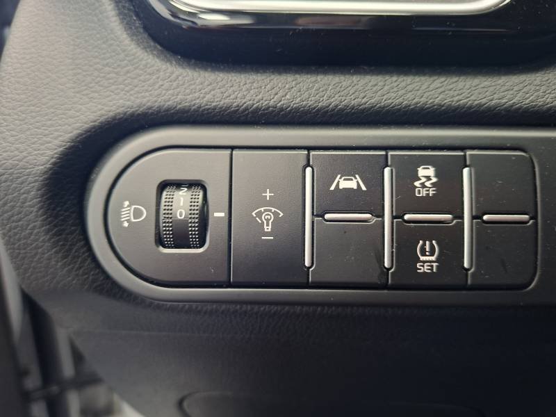 Kia CEED - Photo 17