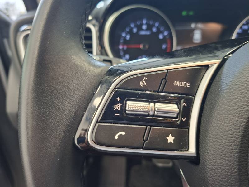 Kia CEED - Photo 18