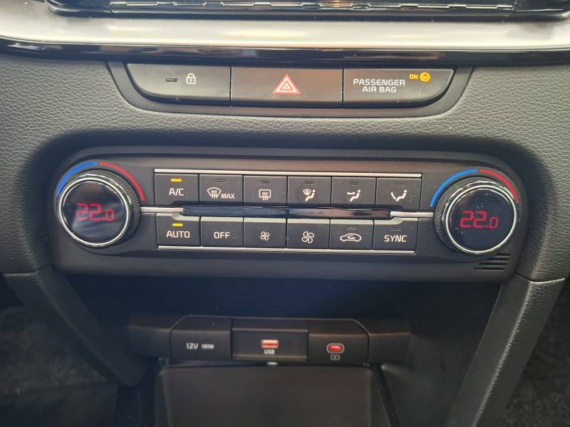 Kia CEED - Photo 29