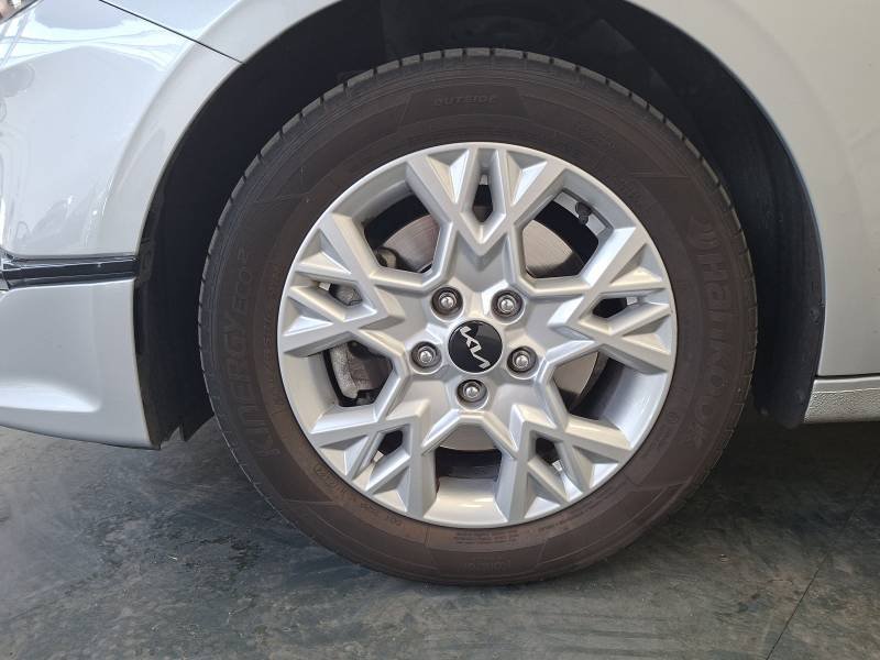 Kia CEED - Photo 9