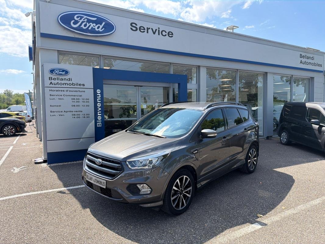 Ford Kuga - Photo 1