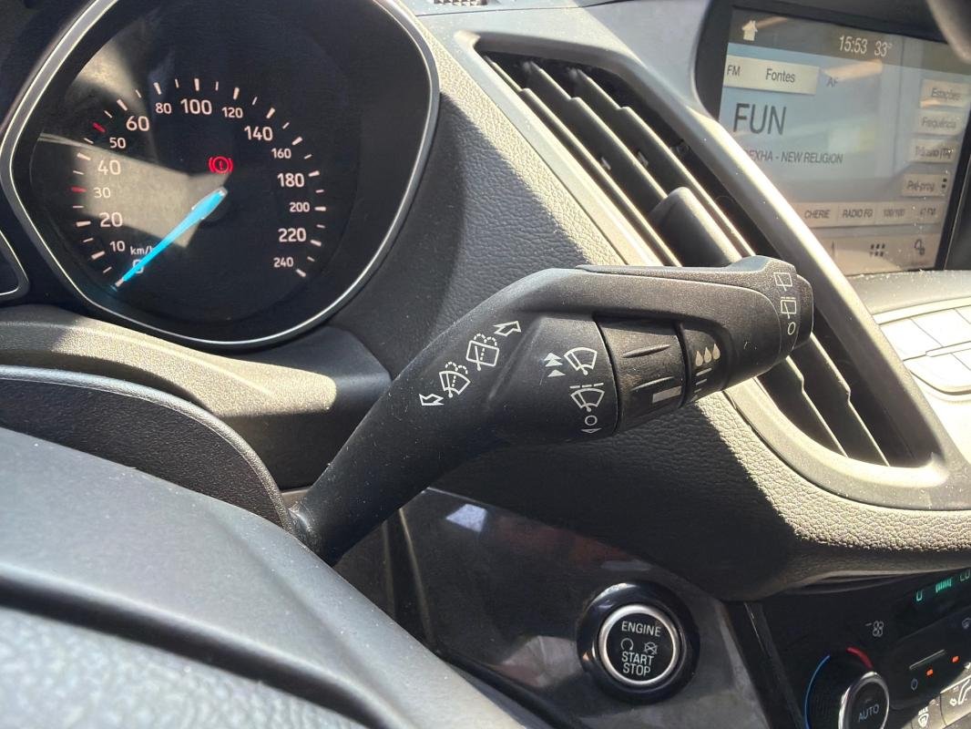 Ford Kuga - Photo 18