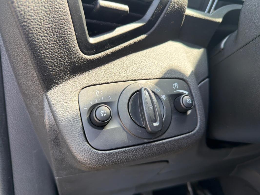 Ford Kuga - Photo 21