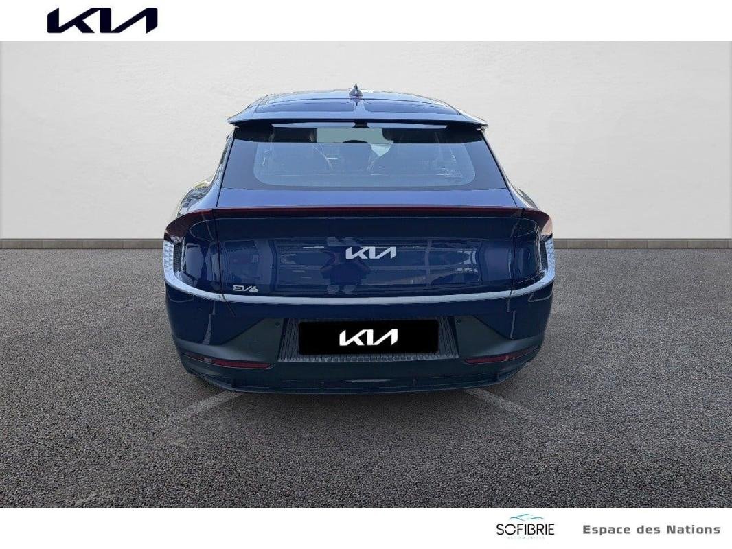 Kia EV6 - Photo 13