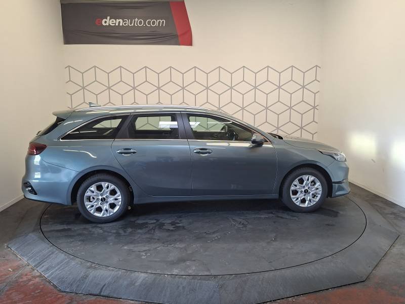 Kia CEED - Photo 2