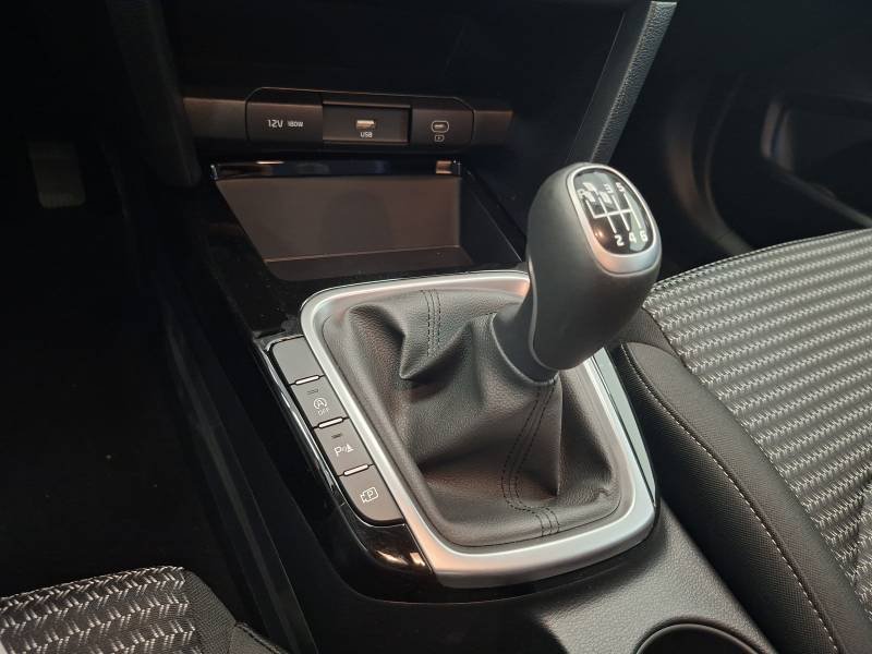 Kia CEED - Photo 28