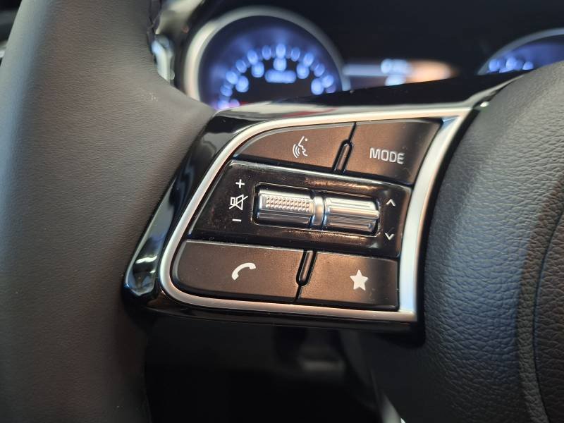 Kia CEED - Photo 30