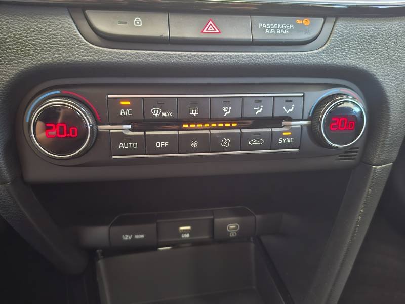Kia CEED - Photo 38