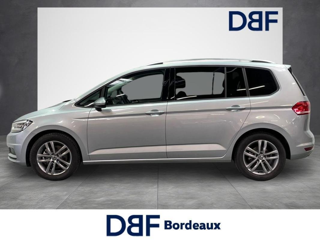 Volkswagen Touran - Photo 2