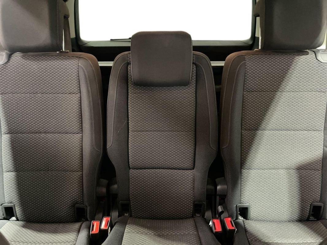 Volkswagen Touran - Photo 22