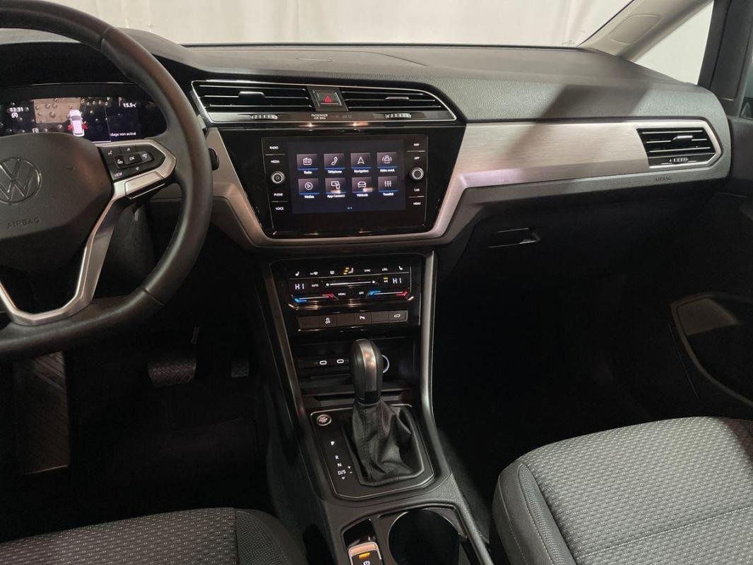 Volkswagen Touran - Photo 10