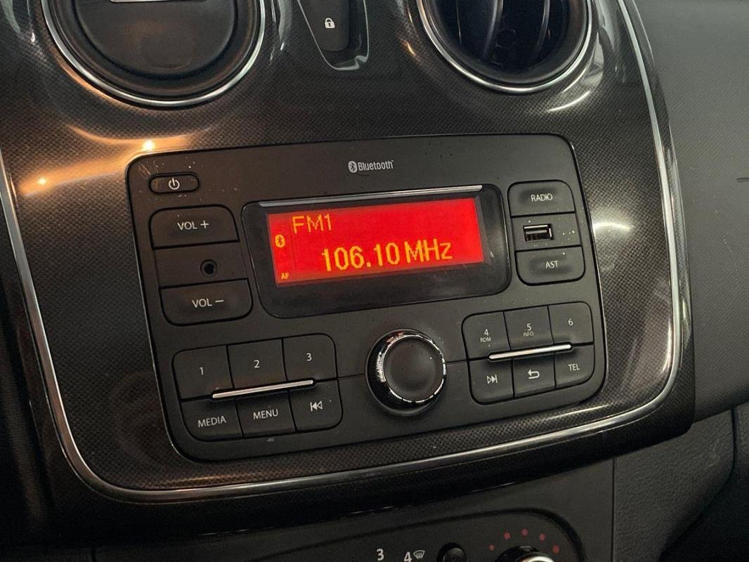 Dacia Sandero - Photo 16