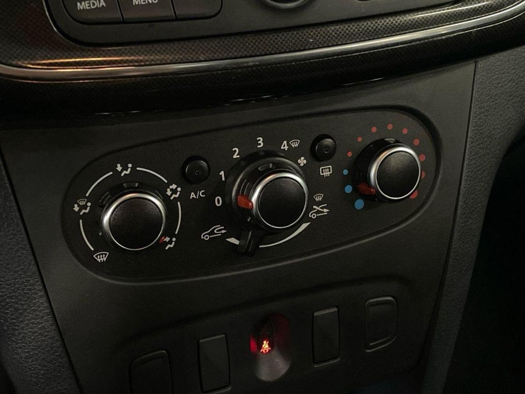 Dacia Sandero - Photo 19