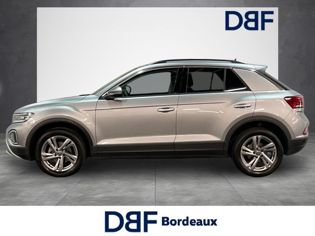 Volkswagen T-Roc - Photo 2